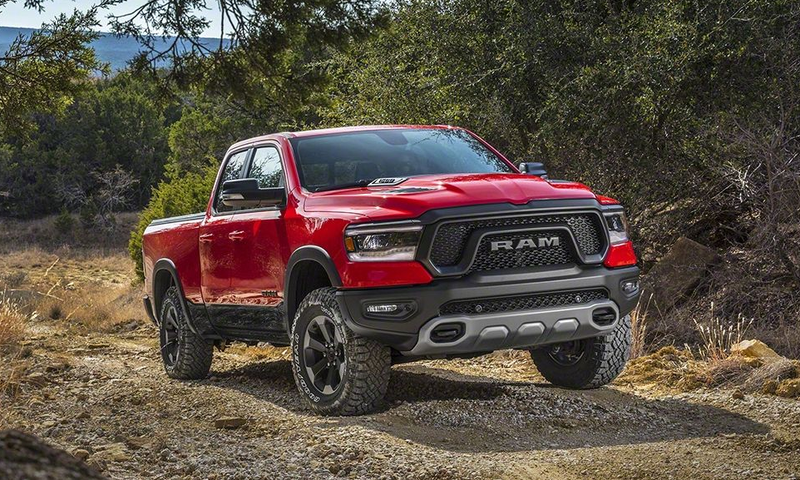 Illustration for article titled The 2019 Ram 1500 Gets Hybrid Tech And An Insane 12-Inch Touchscreen